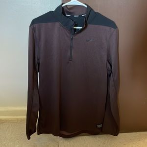 Nike Men’s. Size Medium. Dri-Fit Nike Golf long sleeve pullover. maroon & black